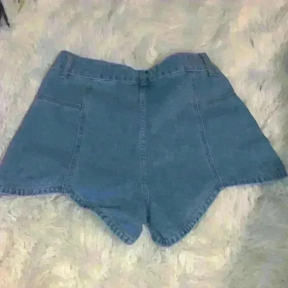High waisted jean shorts - Picture 3 of 5